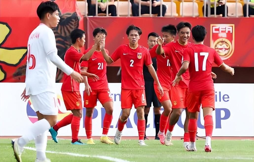 村超冠军队球员能不能进国足?邵佳一首次公开给出答案,引发热议