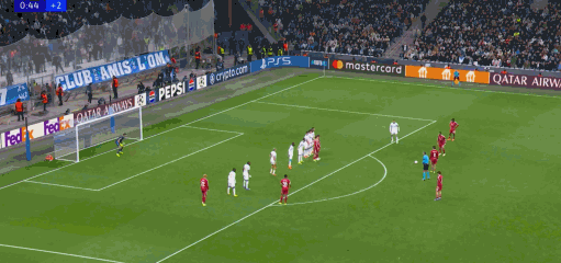 开云APP-XbotGo丨利物浦3-0马赛，索博任意球贴地斩，加克波破门