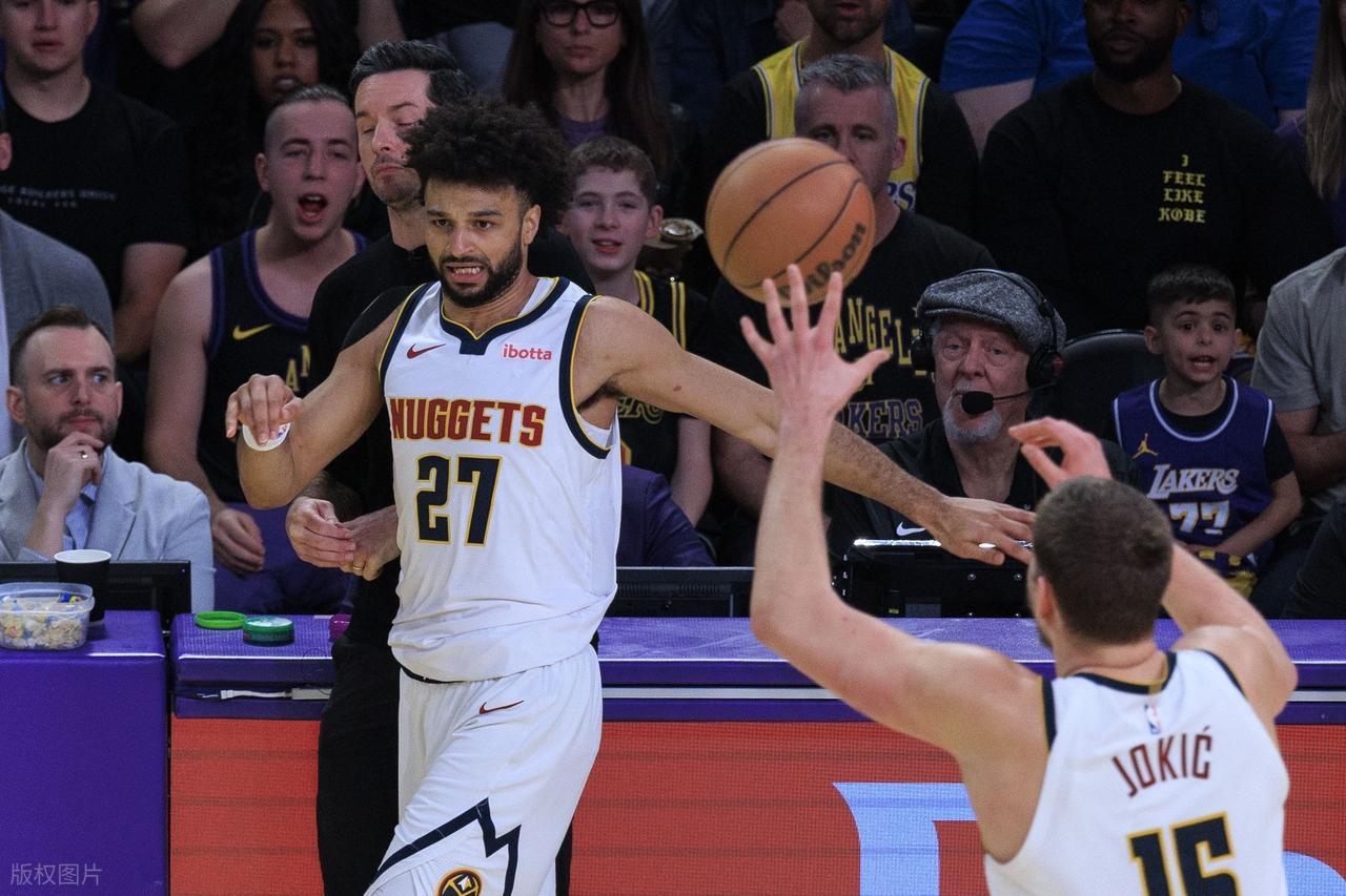 开云体育下载-逆天绝杀！东契奇30+11+13！詹姆斯玩命了，约基奇空砍24+16+14+5